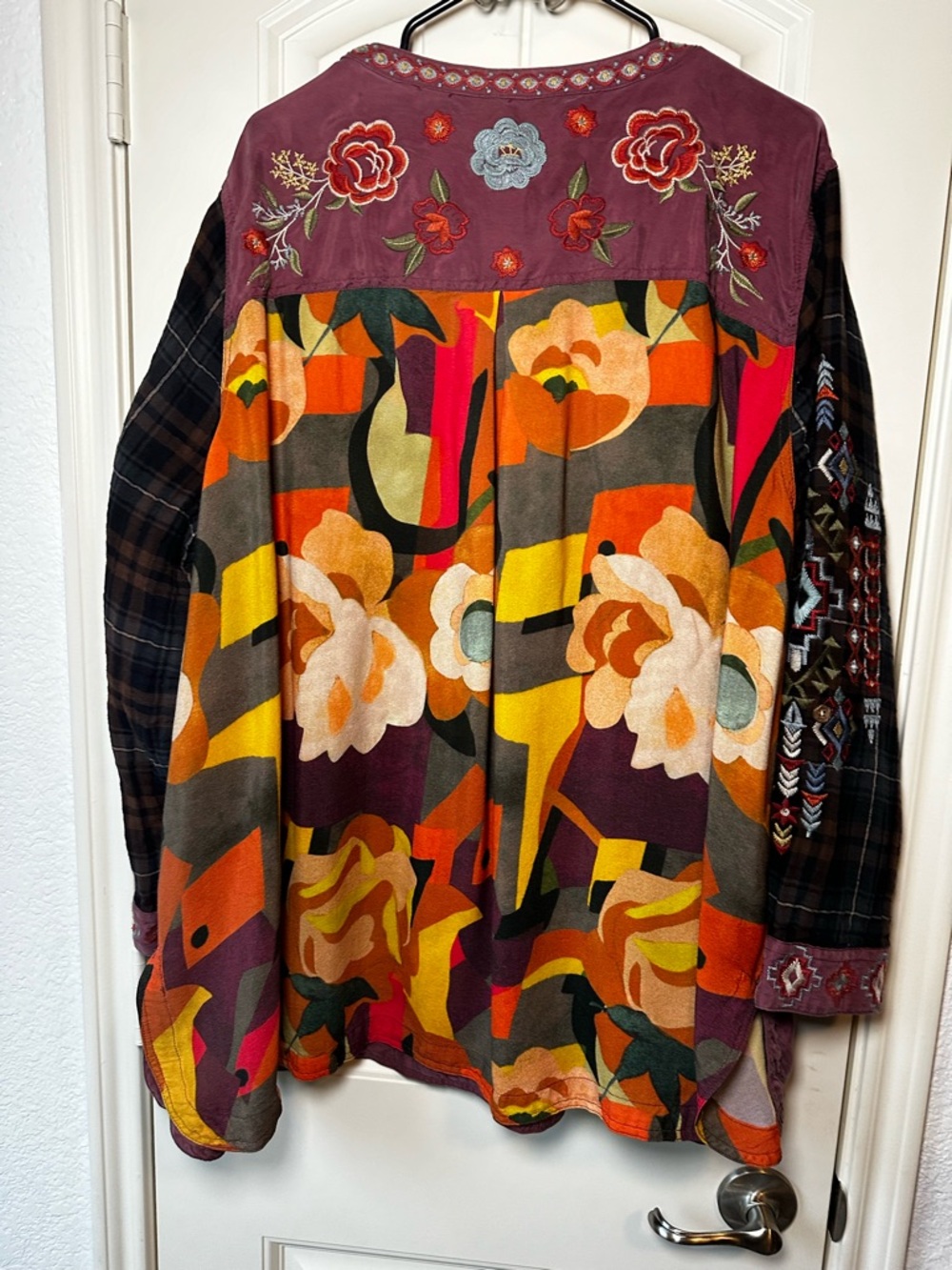 John Mark Women's Gorgeous Embroidered Multi-color Vibrant Floral Tunic size 3X - Picture 5 of 13
